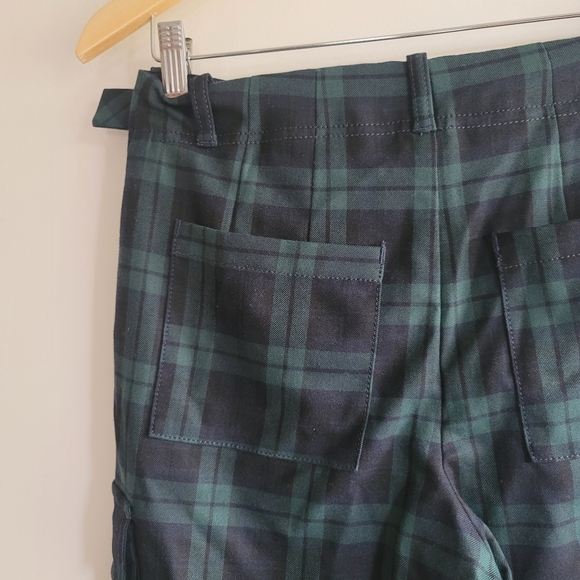 Free People, Relaxed Slim Cargo Pants, in Green Combo, Size 4 - Picture 10 of 14